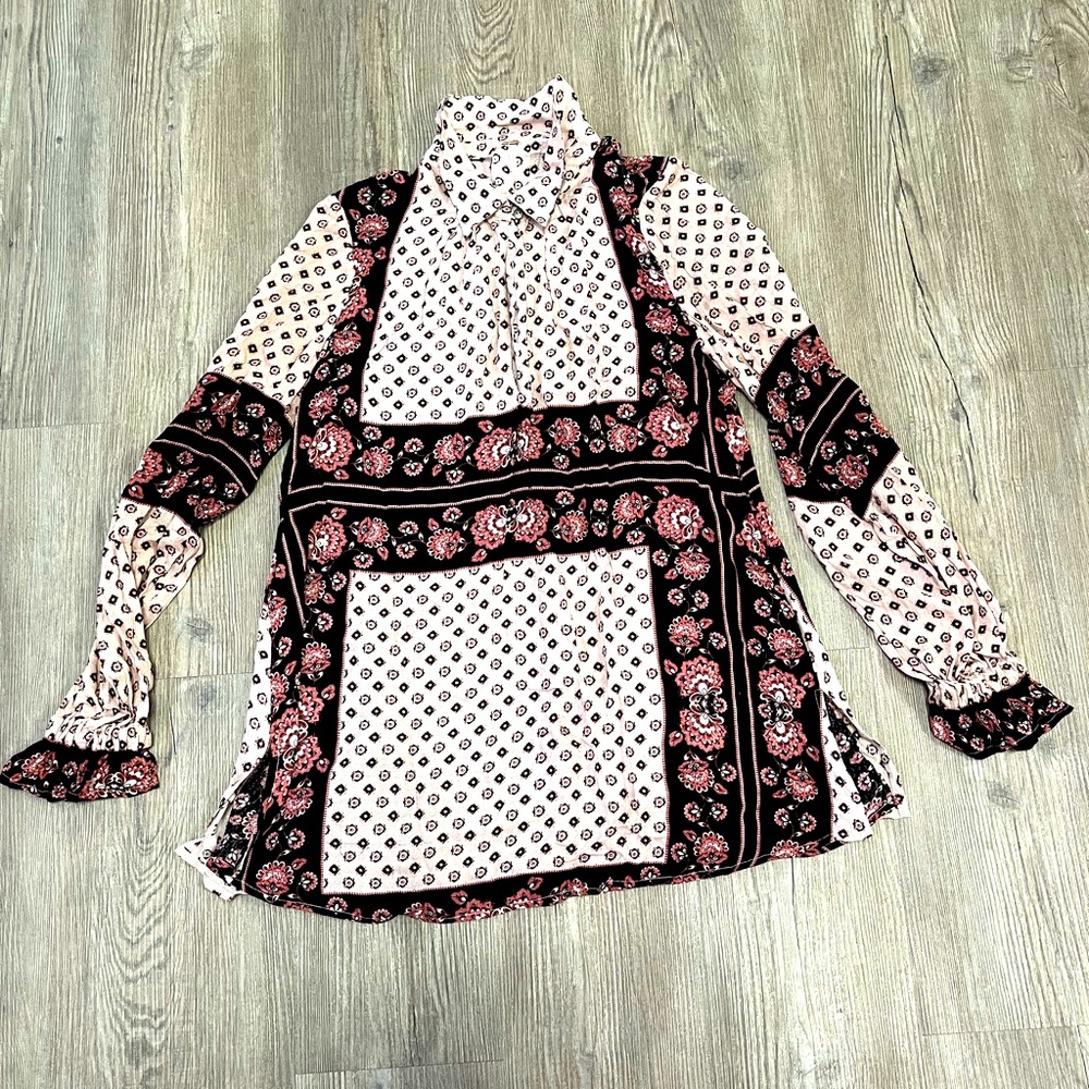 Free People Changing Times Border Print Tunic Top in Tea Combo Size M